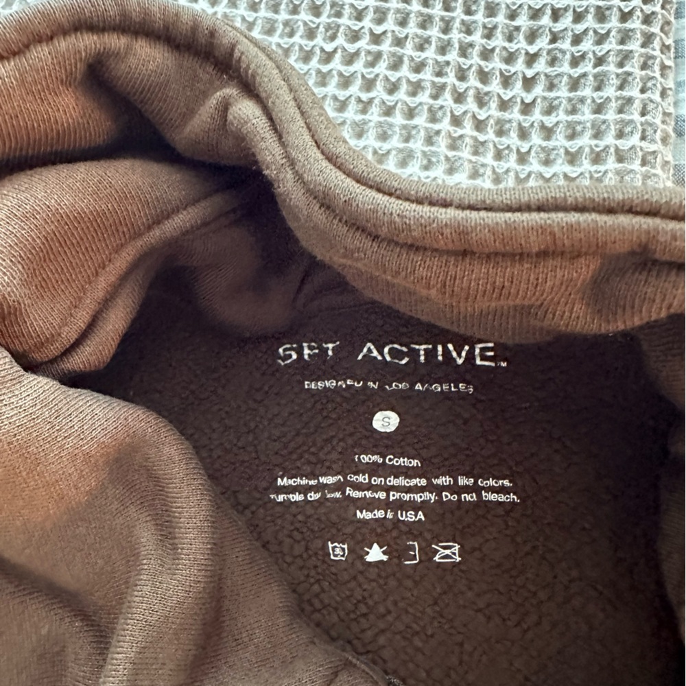 Set Active Collared Zip Up - Picture 2 of 3